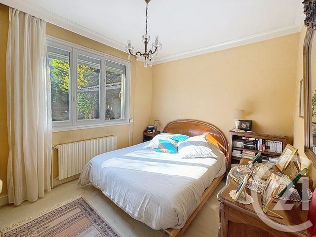 Maison à vendre - 7 pièces - 190 m2 - Thiais - 94 - ILE-DE-FRANCE