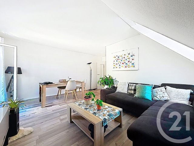 Appartement F2 bis &agrave; vendre - 3 pi&egrave;ces - 60,36 m2 - Thiais - 94 - ILE-DE-FRANCE