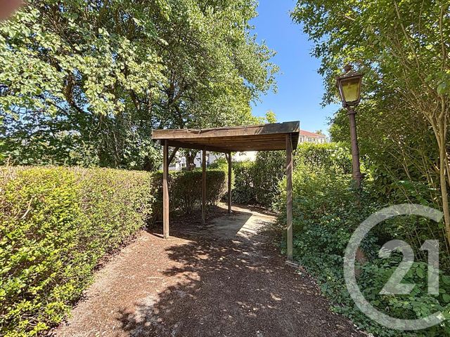 Terrain à vendre - 1360 m2 - Thiais - 94 - ILE-DE-FRANCE