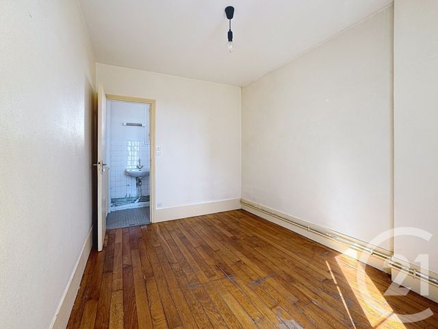 Appartement F2 à vendre - 2 pièces - 26,70 m2 - Villejuif - 94 - ILE-DE-FRANCE