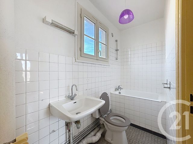 Appartement F2 à vendre - 2 pièces - 26,70 m2 - Villejuif - 94 - ILE-DE-FRANCE