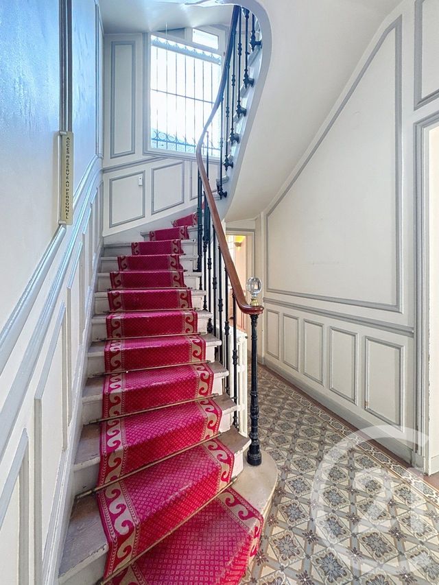 Maison &agrave; vendre - 11 pi&egrave;ces - 194,17 m2 - Villejuif - 94 - ILE-DE-FRANCE