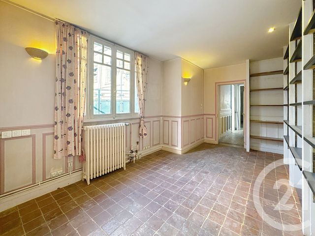 Maison &agrave; vendre - 11 pi&egrave;ces - 194,17 m2 - Villejuif - 94 - ILE-DE-FRANCE
