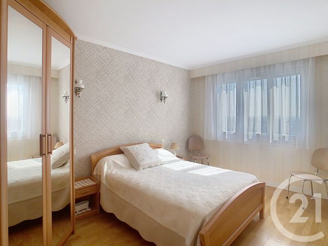 Maison &agrave; vendre - 12 pi&egrave;ces - 279,32 m2 - Thiais - 94 - ILE-DE-FRANCE