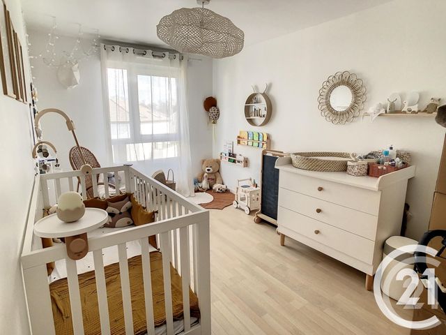 Appartement F3 à vendre - 3 pièces - 60,42 m2 - Thiais - 94 - ILE-DE-FRANCE