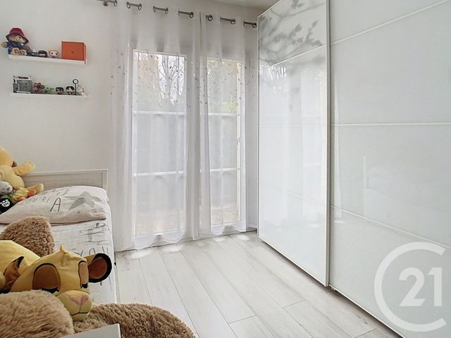 Appartement F3 &agrave; louer - 3 pi&egrave;ces - 59,49 m2 - Thiais - 94 - ILE-DE-FRANCE