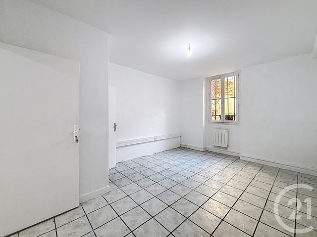 Murs à vendre à vendre - 79.0 m2 - 75 - Paris