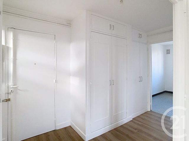 Appartement F2 à louer - 2 pièces - 47,61 m2 - Villejuif - 94 - ILE-DE-FRANCE