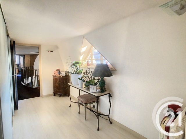 Maison à vendre - 7 pièces - 237 m2 - Thiais - 94 - ILE-DE-FRANCE