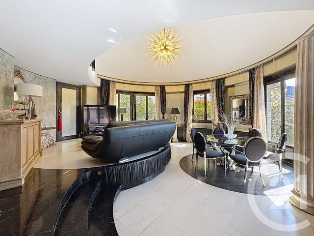 Maison à vendre - 7 pièces - 237 m2 - Thiais - 94 - ILE-DE-FRANCE