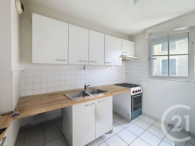Appartement F3 à vendre - 3 pièces - 64,34 m2 - Thiais - 94 - ILE-DE-FRANCE