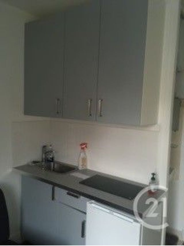 Appartement F1 &agrave; louer - 1 pi&egrave;ce - 9,62 m2 - Paris - 75015 - ILE-DE-FRANCE