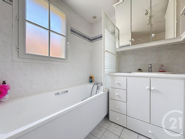 Maison à vendre - 5 pièces - 100 m2 - Thiais - 94 - ILE-DE-FRANCE