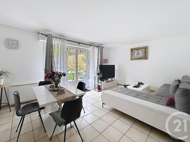 Appartement F3 &agrave; vendre - 3 pi&egrave;ces - 73 m2 - Thiais - 94 - ILE-DE-FRANCE