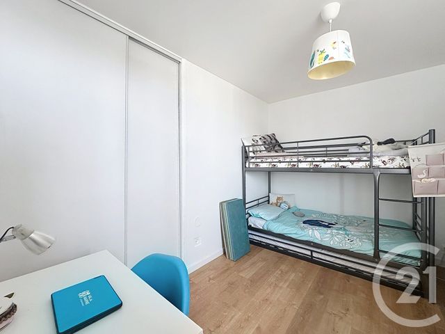 Appartement &agrave; vendre - 4 pi&egrave;ces - 66,35 m2 - Thiais - 94 - ILE-DE-FRANCE