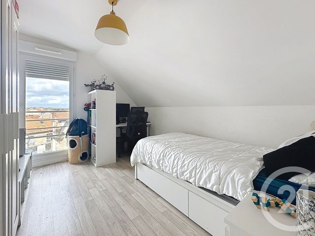 Appartement Duplex &agrave; vendre - 5 pi&egrave;ces - 98,18 m2 - Villeneuve Le Roi - 94 - ILE-DE-FRANCE