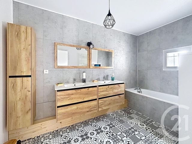 Maison &agrave; vendre - 5 pi&egrave;ces - 111,46 m2 - Fresnes - 94 - ILE-DE-FRANCE