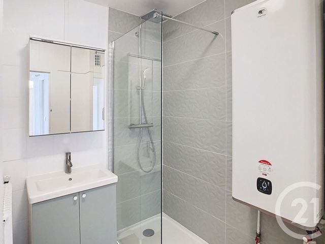 Appartement F3 &agrave; louer - 3 pi&egrave;ces - 52,27 m2 - Thiais - 94 - ILE-DE-FRANCE