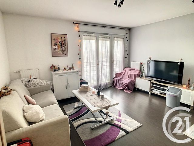 Appartement F1 &agrave; louer - 1 pi&egrave;ce - 26,50 m2 - Thiais - 94 - ILE-DE-FRANCE