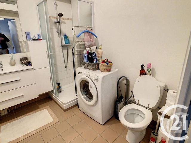 Appartement F1 &agrave; louer - 1 pi&egrave;ce - 26,50 m2 - Thiais - 94 - ILE-DE-FRANCE