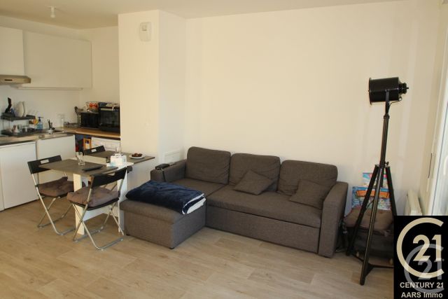 Appartement F1 &agrave; louer - 1 pi&egrave;ce - 37,14 m2 - Thiais - 94 - ILE-DE-FRANCE