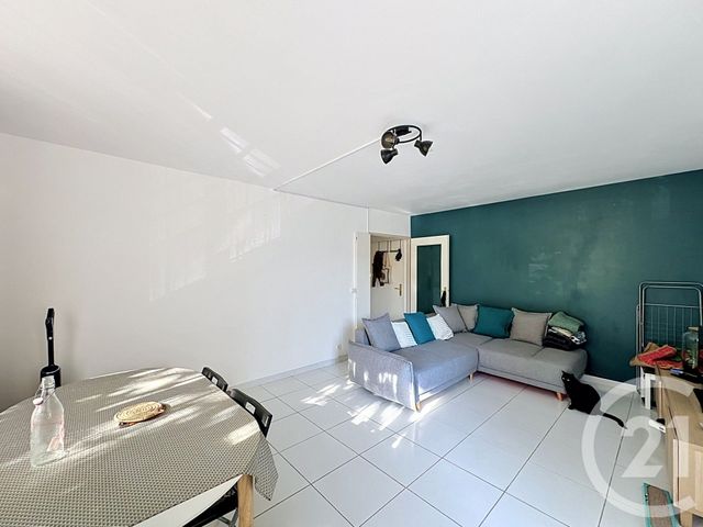 Appartement F3 &agrave; louer - 3 pi&egrave;ces - 62,24 m2 - Orly - 94 - ILE-DE-FRANCE