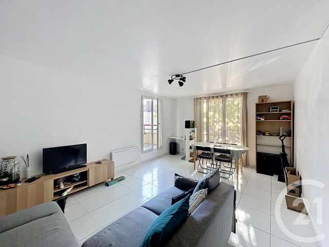 Appartement F3 &agrave; louer - 3 pi&egrave;ces - 62,24 m2 - Orly - 94 - ILE-DE-FRANCE
