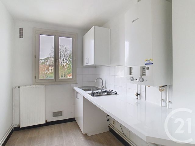 Appartement F3 &agrave; louer - 3 pi&egrave;ces - 63,88 m2 - Villejuif - 94 - ILE-DE-FRANCE