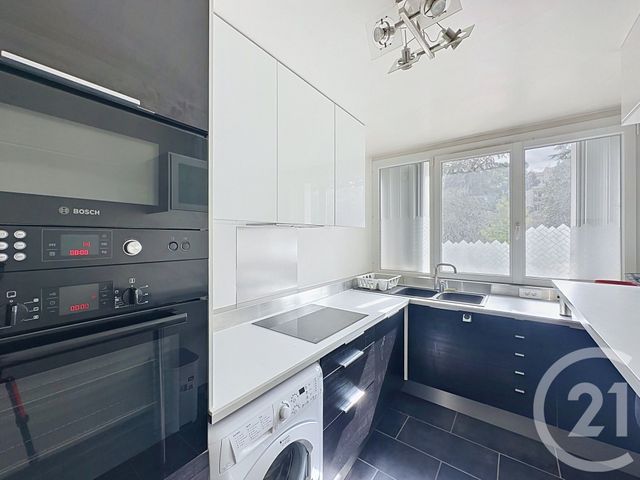 Appartement F2 &agrave; louer - 2 pi&egrave;ces - 46,87 m2 - Thiais - 94 - ILE-DE-FRANCE