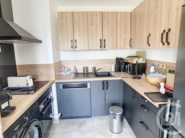 Appartement F2 &agrave; louer - 2 pi&egrave;ces - 43 m2 - Thiais - 94 - ILE-DE-FRANCE