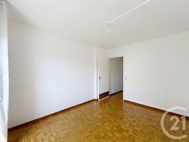 Appartement F3 &agrave; louer - 3 pi&egrave;ces - 61,79 m2 - Thiais - 94 - ILE-DE-FRANCE