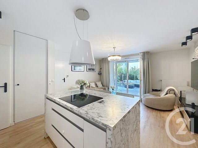 Appartement &agrave; vendre - 3 pi&egrave;ces - 64,84 m2 - Thiais - 94 - ILE-DE-FRANCE
