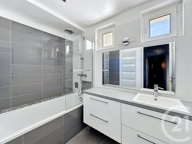 Maison &agrave; vendre - 10 pi&egrave;ces - 326 m2 - Creteil - 94 - ILE-DE-FRANCE