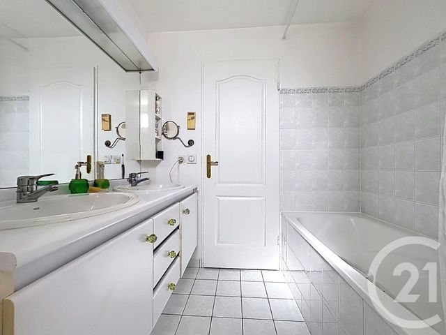 Maison &agrave; vendre - 9 pi&egrave;ces - 218,14 m2 - Thiais - 94 - ILE-DE-FRANCE