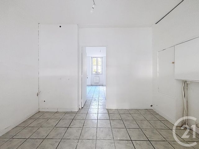 Murs à vendre à vendre - 79.0 m2 - 75 - Paris