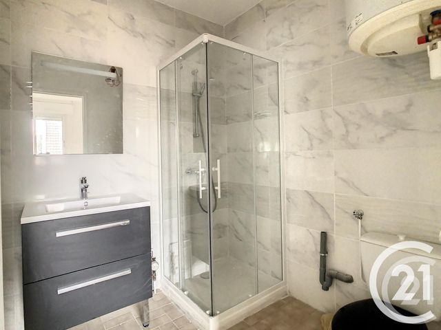 Appartement F1 &agrave; louer - 1 pi&egrave;ce - 30,71 m2 - Thiais - 94 - ILE-DE-FRANCE