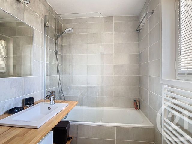 Appartement F5 &agrave; vendre - 4 pi&egrave;ces - 78,29 m2 - Arzon - 56 - BRETAGNE