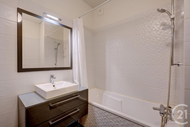 Appartement T4 &agrave; vendre - 4 pi&egrave;ces - 84,93 m2 - St Didier Au Mont D Or - 69 - RHONE-ALPES