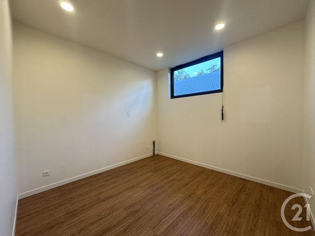 Local commercial à louer - 21.0 m2 - 69 - Rhone