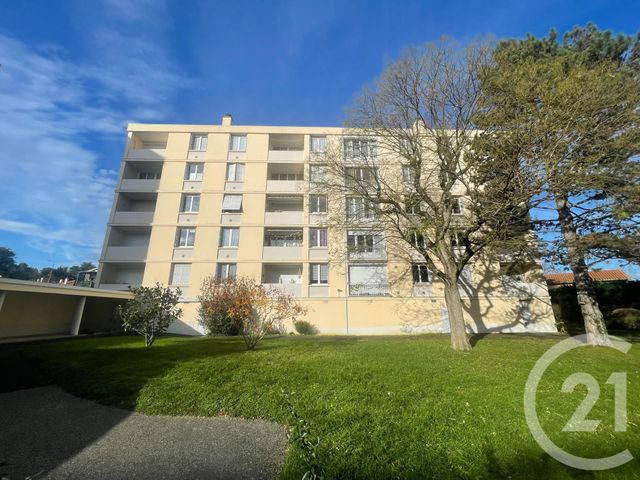 Appartement F3 à vendre - 3 pièces - 58 m2 - Champagne Au Mont D Or - 69 - RHONE-ALPES