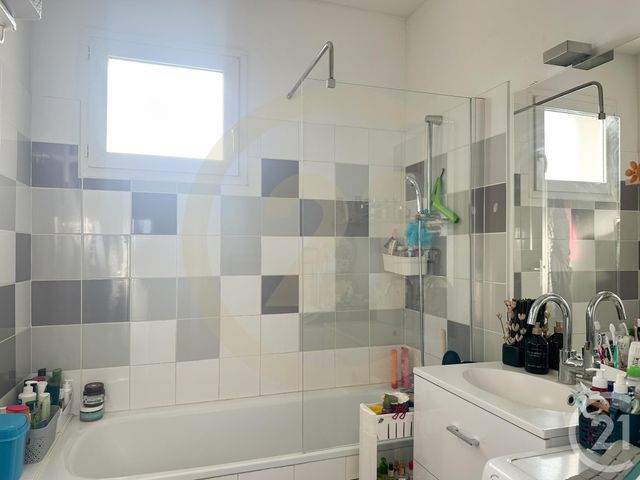 Appartement F3 &agrave; louer - 3 pi&egrave;ces - 66,48 m2 - Lyon - 69009 - RHONE-ALPES