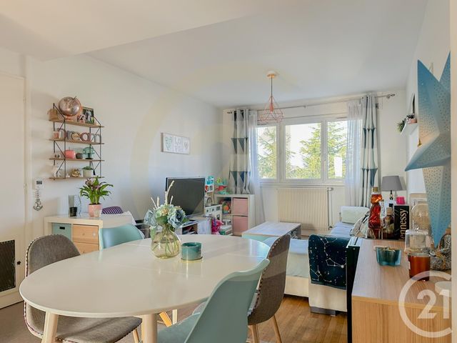 Appartement F3 &agrave; louer - 3 pi&egrave;ces - 66,48 m2 - Lyon - 69009 - RHONE-ALPES