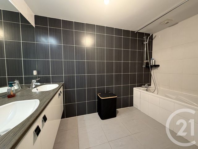 Appartement F3 &agrave; vendre - 3 pi&egrave;ces - 67 m2 - Champagne Au Mont D Or - 69 - RHONE-ALPES