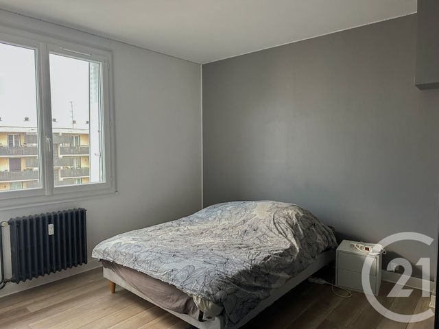 Appartement T5 &agrave; louer - 5 pi&egrave;ces - 83,40 m2 - Champagne Au Mont D Or - 69 - RHONE-ALPES