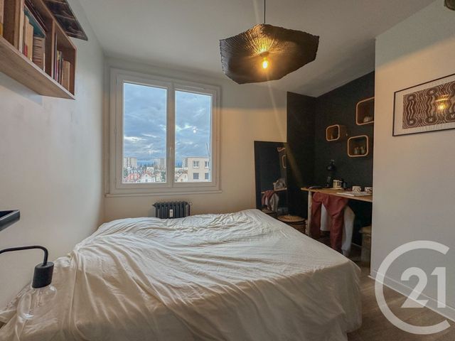 Appartement T5 &agrave; louer - 5 pi&egrave;ces - 83,40 m2 - Champagne Au Mont D Or - 69 - RHONE-ALPES