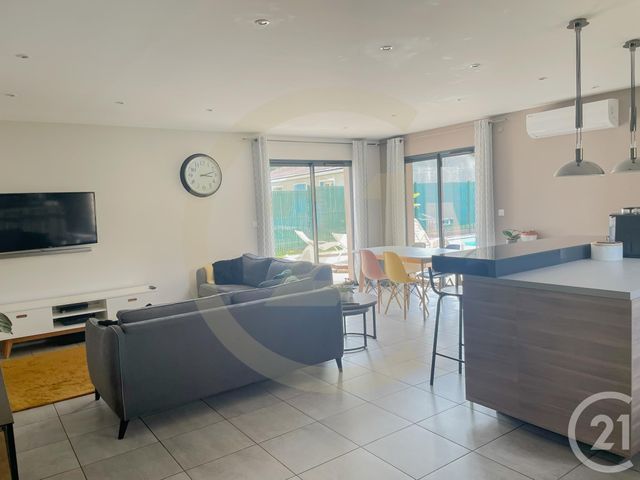 Maison &agrave; louer - 4 pi&egrave;ces - 94,87 m2 - Albigny Sur Saone - 69 - RHONE-ALPES