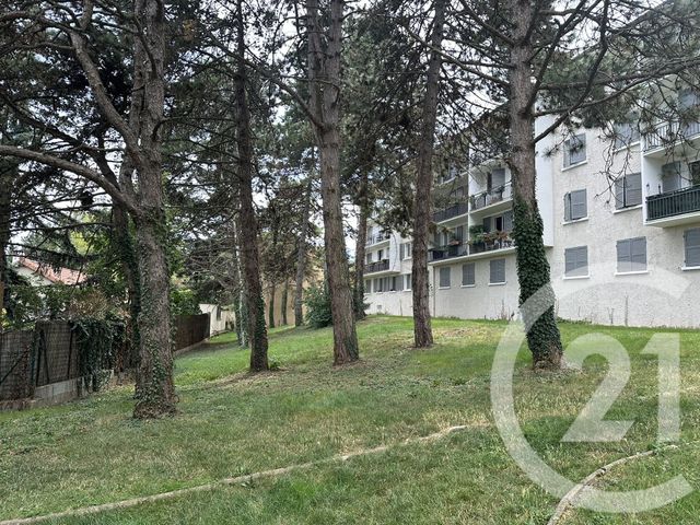 Appartement F3 &agrave; louer - 3 pi&egrave;ces - 68,21 m2 - Lyon - 69009 - RHONE-ALPES