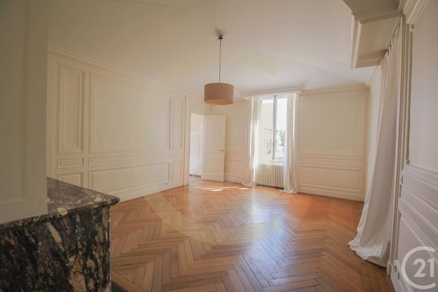 Appartement T6 &agrave; louer - 6 pi&egrave;ces - 226,06 m2 - Ecully - 69 - RHONE-ALPES