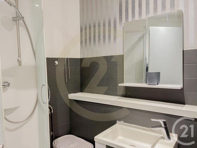Appartement F2 &agrave; louer - 2 pi&egrave;ces - 38,93 m2 - Champagne Au Mont D Or - 69 - RHONE-ALPES