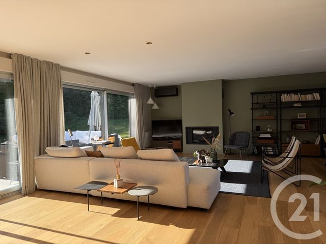 Maison &agrave; louer - 7 pi&egrave;ces - 177,62 m2 - St Didier Au Mont D Or - 69 - RHONE-ALPES